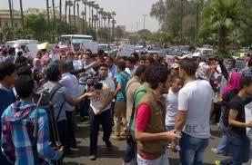 الالاف في ميدان التحرير يطالبون برحيل النظام