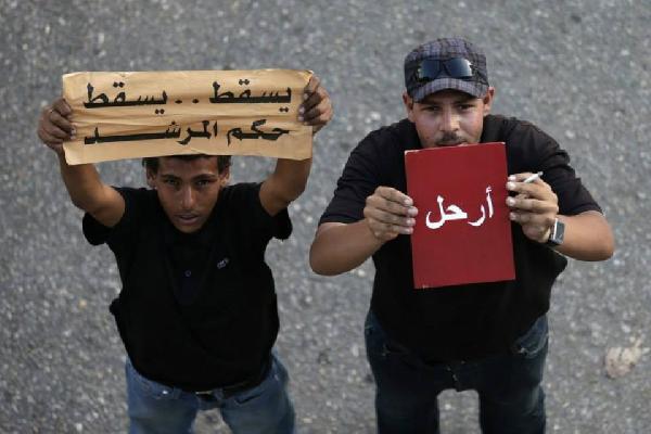 معتصمو”الدفاع” : لابديل عن رحيل مرسي