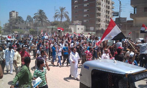 مسيرة في كفر الشيخ تطالب بإسقاط الرئيس