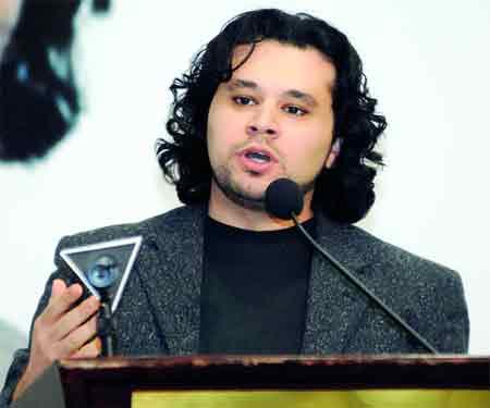 البرغوثي: الأمة لم ترى “صالحا” منذ إلغاء الخلافة