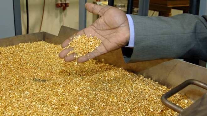 وصول 60 كيلو ذهب مصري من منجم السكري لمطار القاهرة