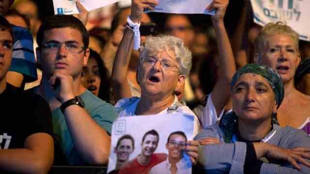 مقتل طفل فلسطيني على يد مستوطنين بعد خطفه بالقدس