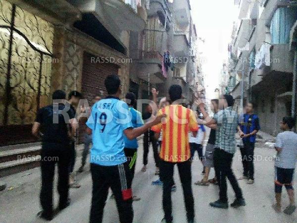 وقفة أمام منزل طالب بـ”المنصورة” حكم عليه بـ 10 سنوات