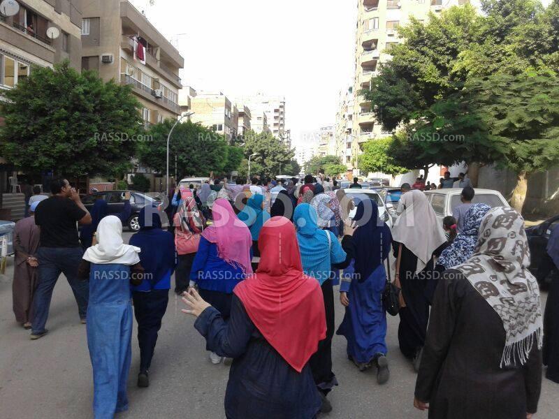 فعالية أمام منزل وزير التعليم بحكومة الانقلاب