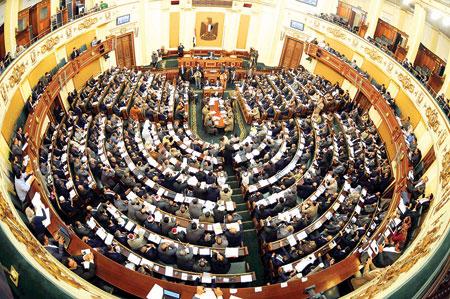 قبل أيام من الانتخابات .. شركاء يناير يقاطعون “برلمان العسكر”