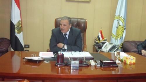 محافظ الغربية: “استحملوا شوية الكهرباء بتقطع في كل مكان”