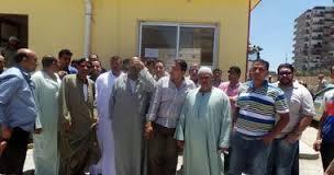 بقالو التموين بدمياط يتجمهرون تنديدا بتاخر صرف المستحقات