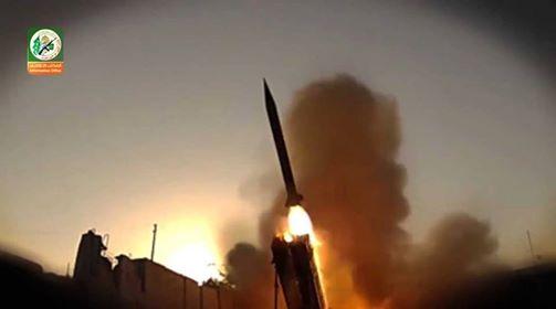 مراسل الجزيرة: المقاومة تطلق صواريخ تصيب “تل أبيب” وضواحيها