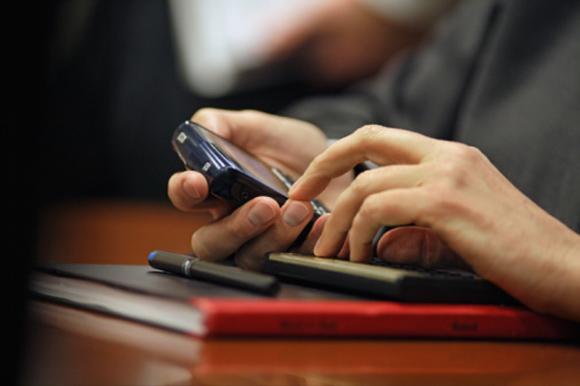 تقرير حكومي يؤكد سوء خدمة  شركات الاتصالات الثلاثة