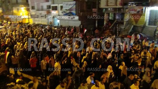 معتصمو رابعة يأدون صلاة الغائب على شهيدات المنصورة