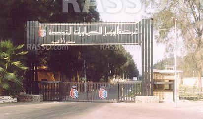 عمال مصنع 18 الحربي يواصلون إضرابهم لمطالبة بالأجر الإضافي