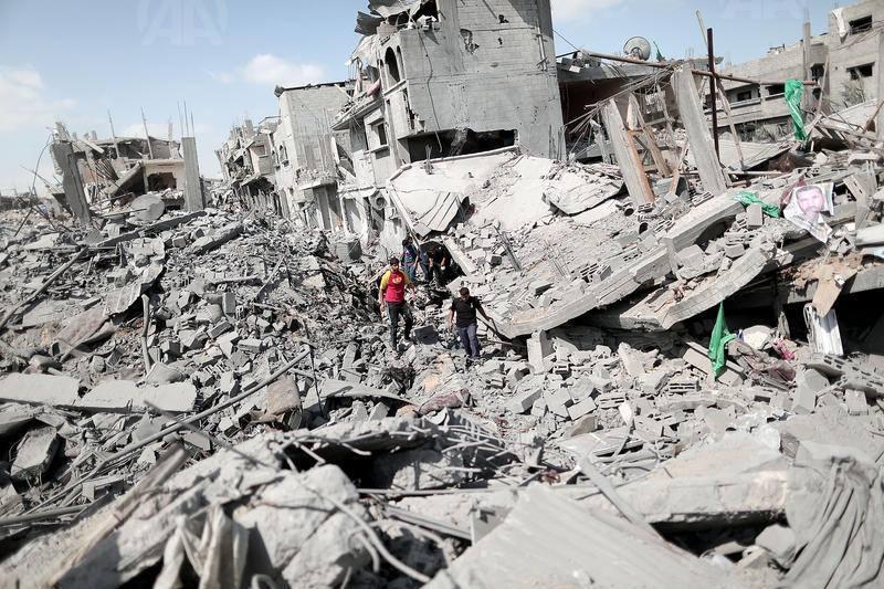 انتشال 85 جثة يرفع عدد ضحايا العدوان على غزة إلى 985 قتيلا