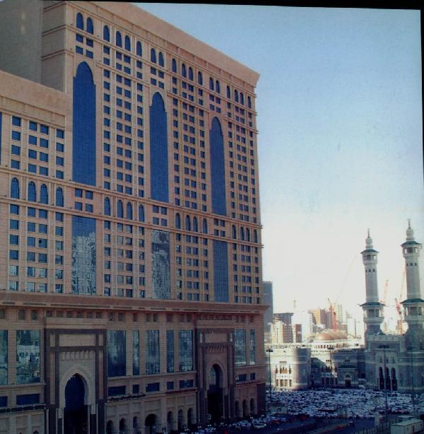 ارتفاع تكلفة الاقامة الفندقية بمكة لـ 100 ألف ريال لليلة الواحدة