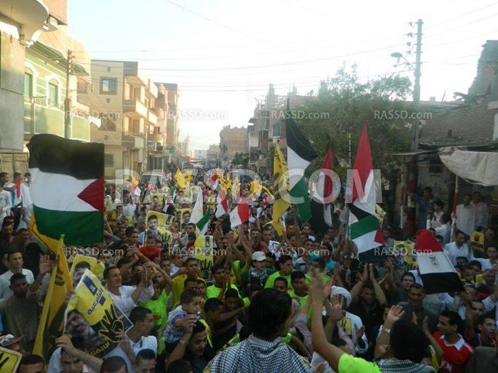 الفيوم تحيي العيد بمسيرات مناهضة للانقلاب