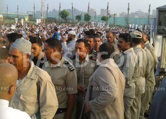 أهالي بسيون يستنكرون أداء صلاة العيد تحت تهديد السلاح