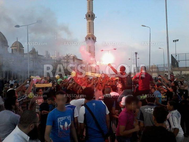 أثوار بورسعيد ينددون بانتهاكات العسكر