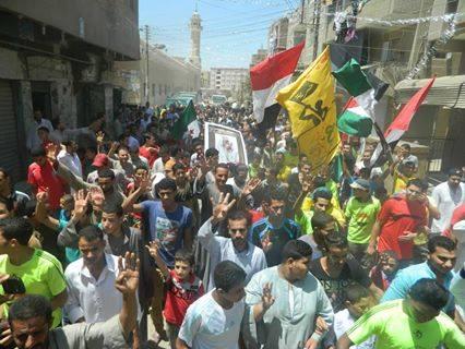 مسيرة بقطور بالغربية تنديدا بغلاء الأسعار