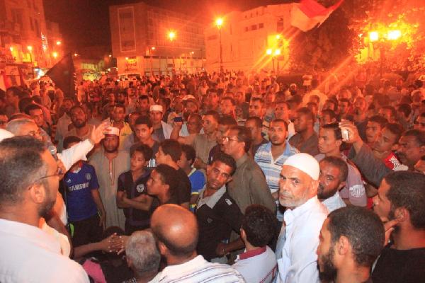 مسيرة حاشدة لرفض الانقلاب بقنا