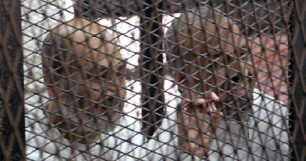 تأجيل محاكمة البلتاجي وحجازي في”تعذيب ضابط رابعة” لـ 10 أغسطس