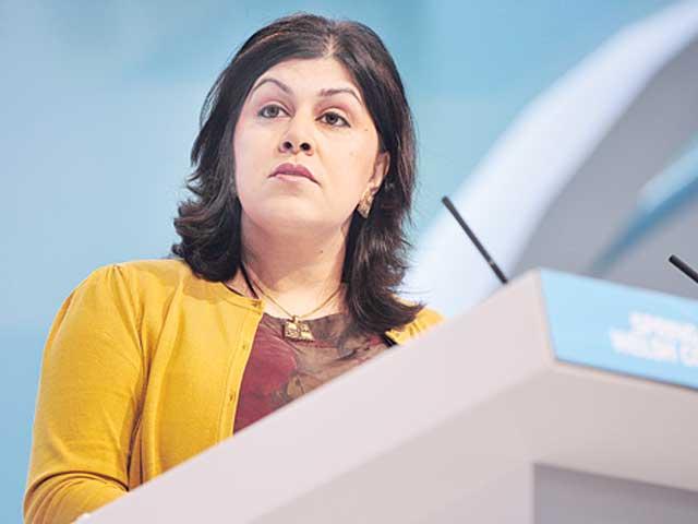 استقالة أول وزيرة مسلمة في بريطانيا لسياسة حكومتها تجاه غزة