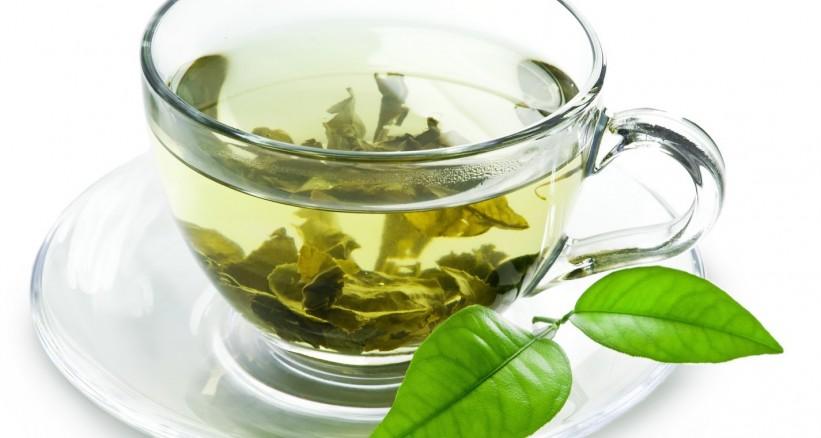 كيف يساعد الشاي الأخضر في الحفاظ على الرشاقة؟