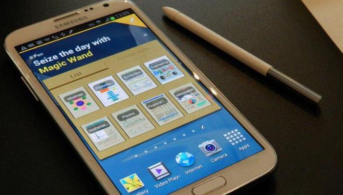 بالصور.. أحدث هواتف سامسونج الجديدة