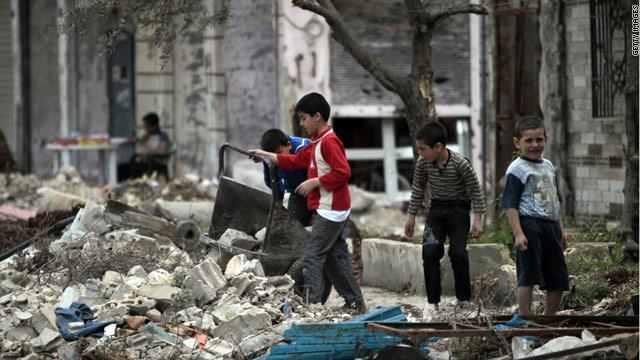 مؤيدون لـ “بشار” يتمردون عليه: “الكرسي لك والتوابيت لأولادنا”