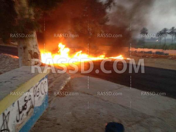 مجهولون يقطعون طريق الإسماعلية الزقازيق الزراعي