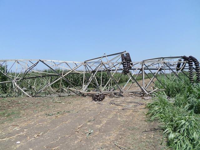 عاجل| انفجار برج كهربائي بالمنوفية يتسبب في قطع التيار