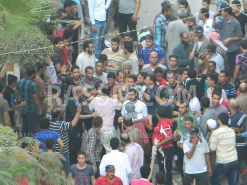 الأمن والبلطجية يعتدون على مؤيدي الشرعية بالشرقية