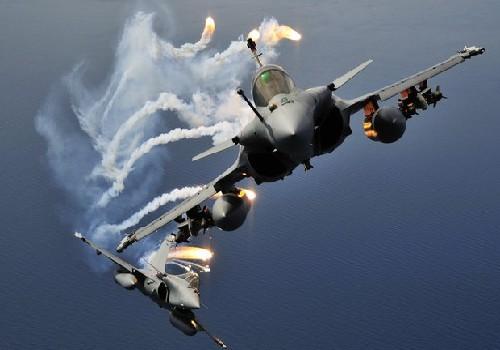 9 دول تستعد لاحتمال استخدام طائرات ليبية بهجمات إرهابية‎