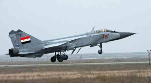 المعارضة السورية المسلحة تسقط طائرة حربية للنظام وتأسر قائدها