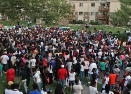 مقتل شاب أسود ثانٍ بأمريكا وسط تصاعد الاحتجاجات