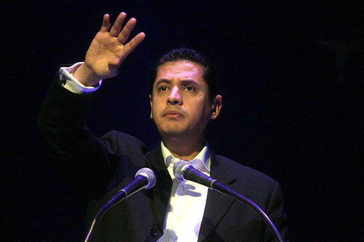 “عبدالرحمن يوسف” يتعجب من تناقض أحكام القضاء