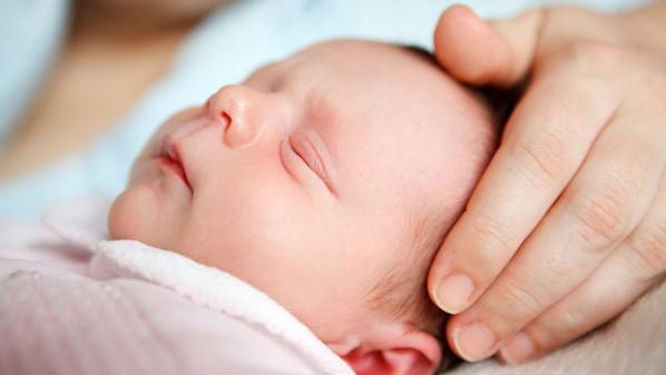 الإحصاء:تراجع عدد المواليد في 2013 وارتفاع عدد الذكور