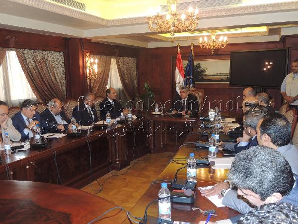 المجتمع المدنى يشرب”شاى بالياسمين”مع وزير الداخلية