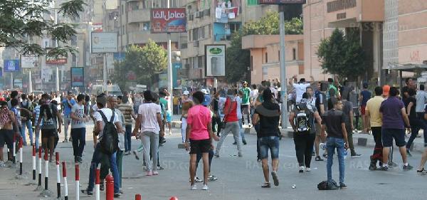 إصابة واعتقال عشرات من أعضاء “وايت نايتس”