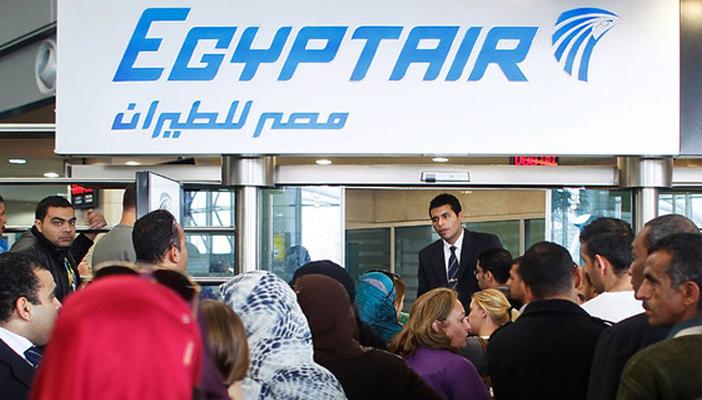 إصابة 12 راكبًا على متن طائرة قادمة من نيويورك للقاهرة بسبب ظاهرة جوية