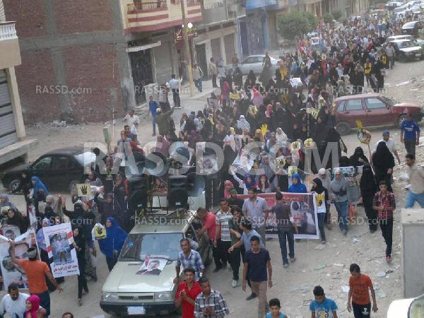 مسيرة حاشدة بالإسماعيلية رفضاً للانقلاب