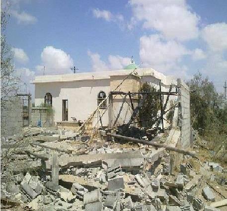 ديبكا: قصف الجيش المصري للثومة والمقاطعة دعم لحصار غزة