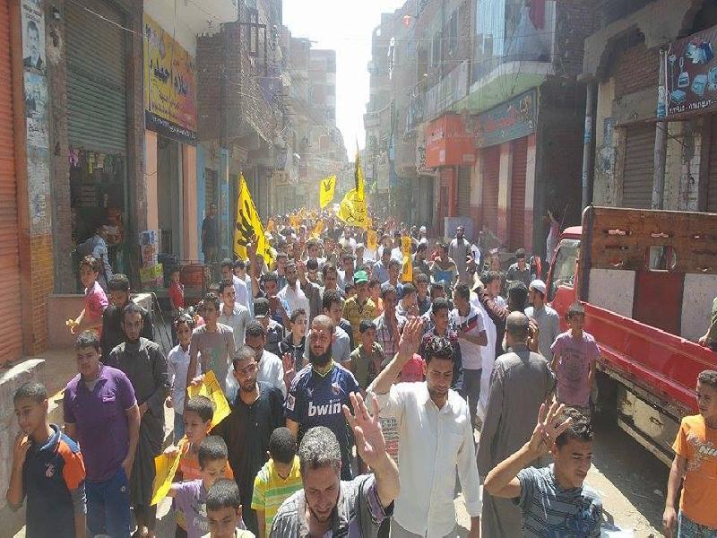 مسيرة فى أم دينار بالجيزة تنديدا بانقطاع الكهرباء