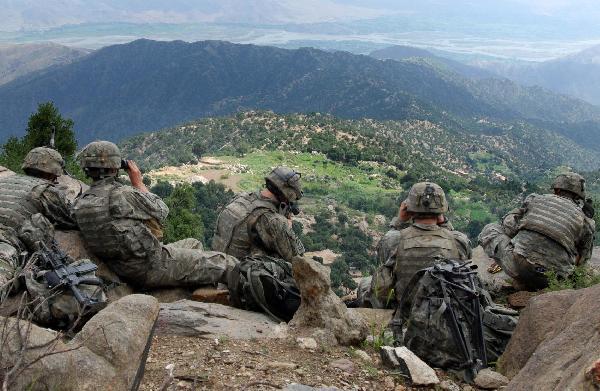 زعماء الأطلسي يقررون تشكيل قوة “ردع سريع”