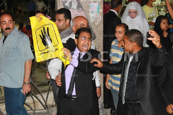 حفل زفاف بمظاهرة رافضة للانقلاب بالإسكندرية