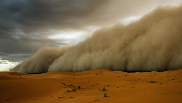 بالصور.. بعد عاصفة جدة تعرف على أشهر عواصف الرمال بالعالم