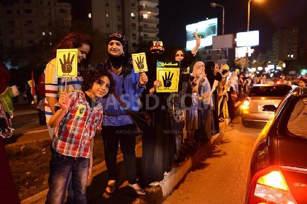 وقفة لرافضي الانقلاب بالمعادي