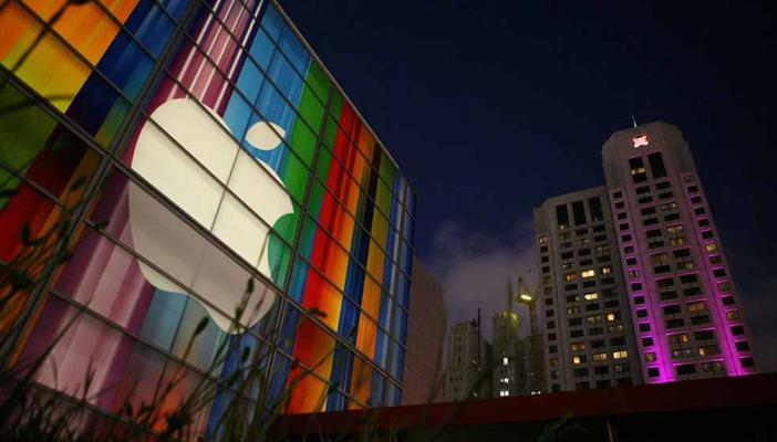 أبل تُغلق متجرها الإلكتروني تمهيًدا للكشف عن منتجاتها الجديدة