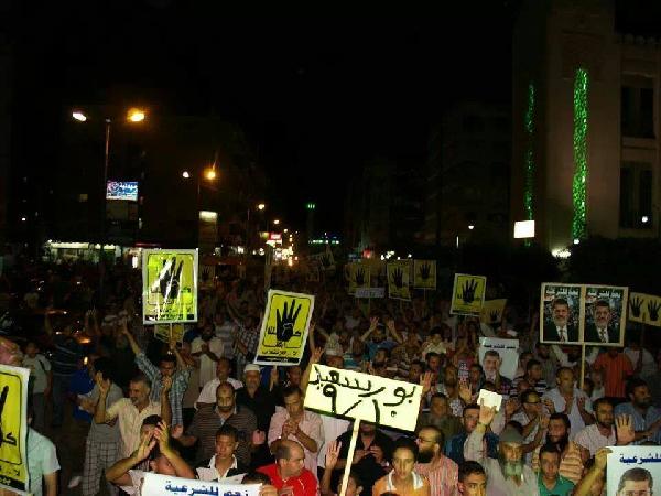 الآلاف بمسيرة لرفض الانقلاب ببورسعيد