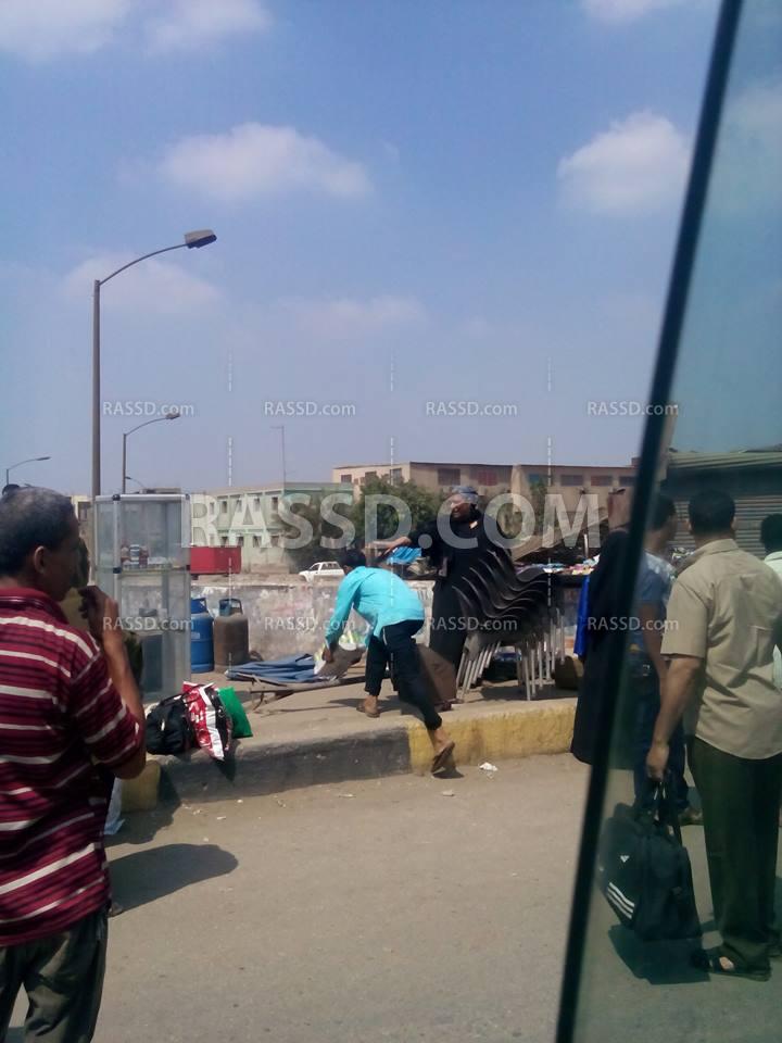 حملة لإزالة الإشغالات بالقليوبية وسط استياء من الباعة