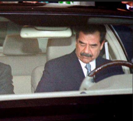 الشرق الأوسط تبيع “سيارة صدام” بمزاد علني