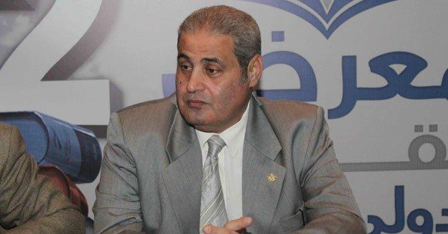 نبيل فاروق: صحيح البخاري مزوّر نسبه له شخص مجهول